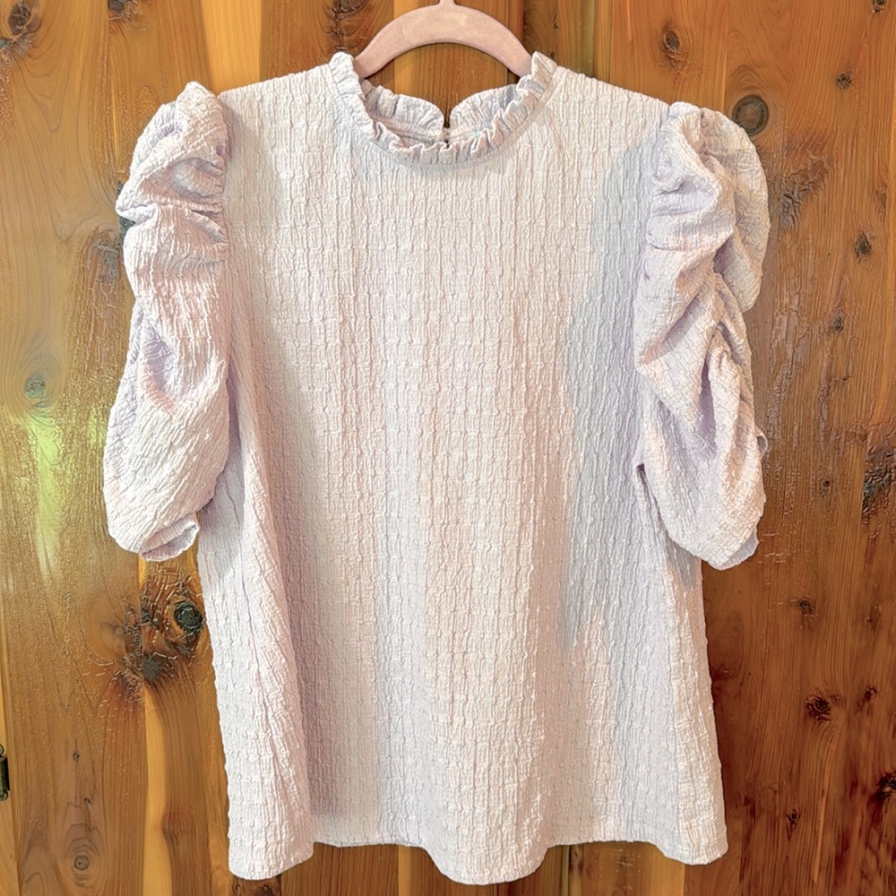 THML, women’s medium, light lavender blouse. Light weight material.